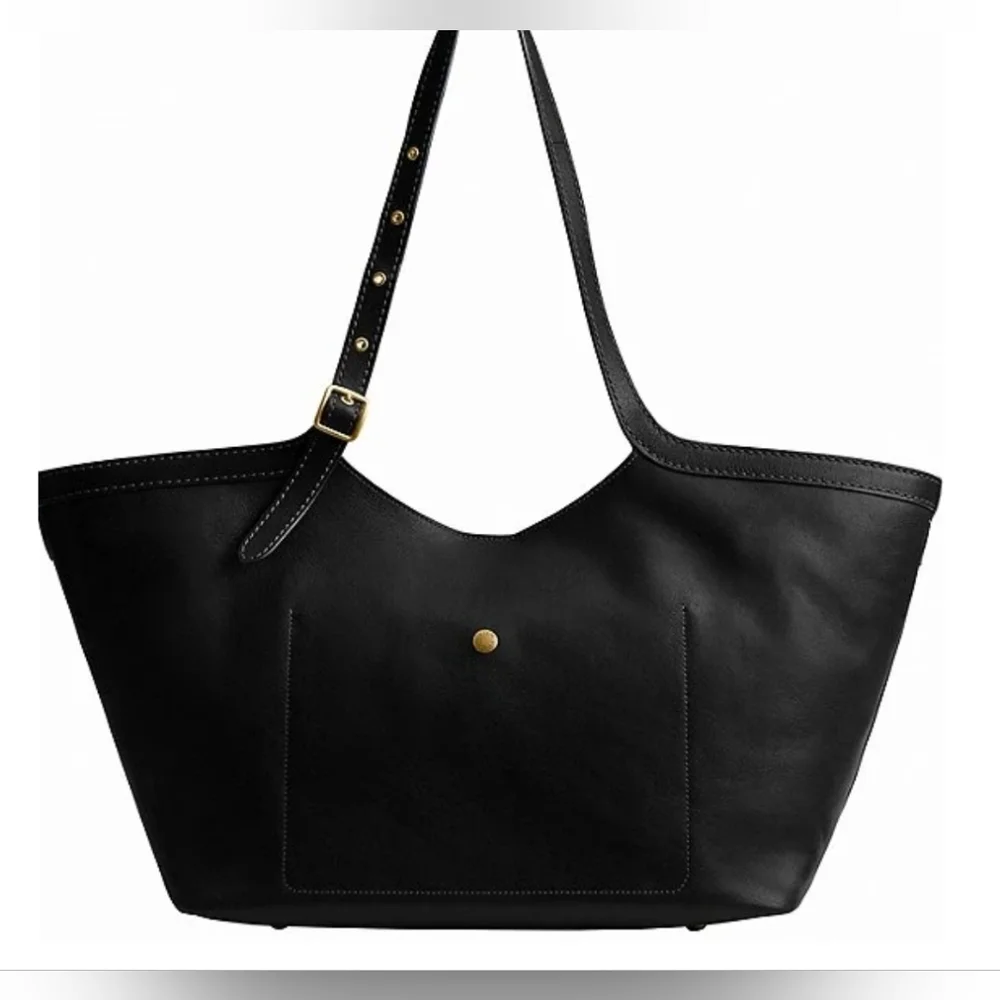 Coach Gramercy Buckel Detail Oversized Shoulder Bag